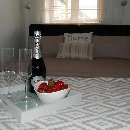 Apartment Sleep Well In
